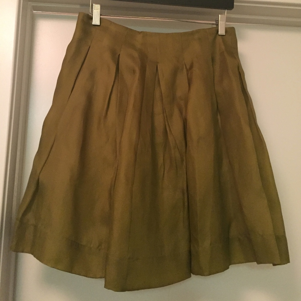**Moving Sale - Chiffon Pleated A-Line Skirt